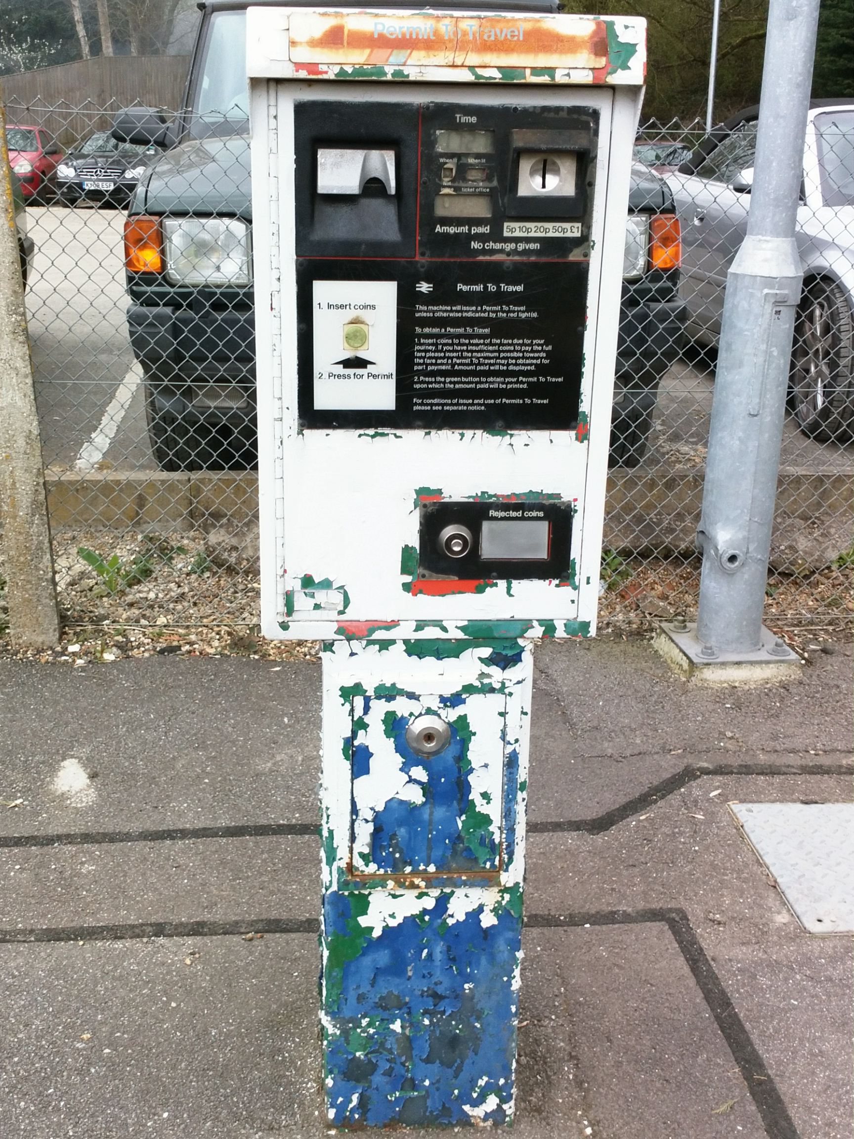 PERTIS machine at Ashurst railway station.