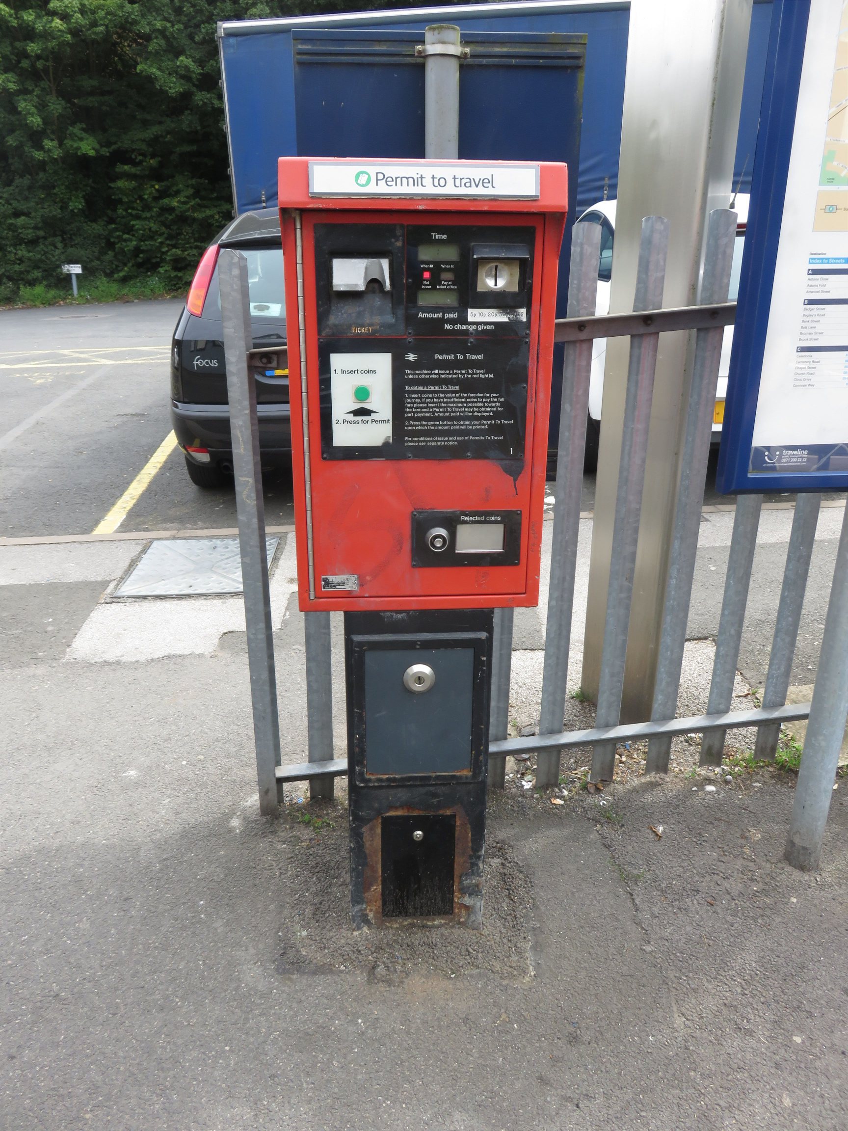 PERTIS machine at Lye railway station.