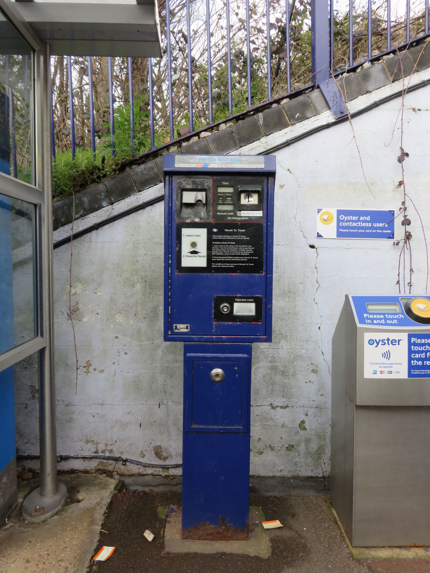 PERTIS machine at Morden South railway station.