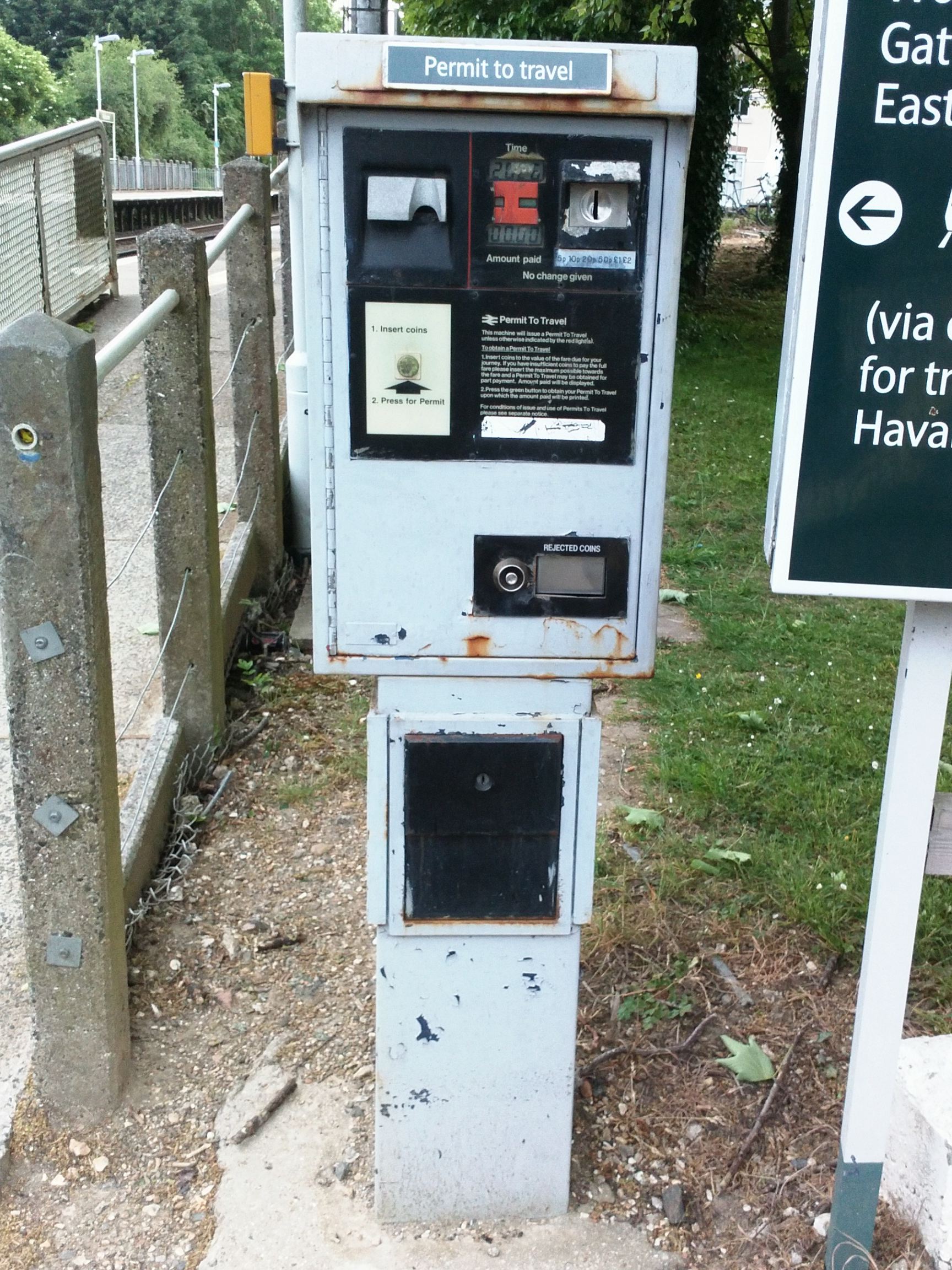 PERTIS machine at Nutbourne railway station.