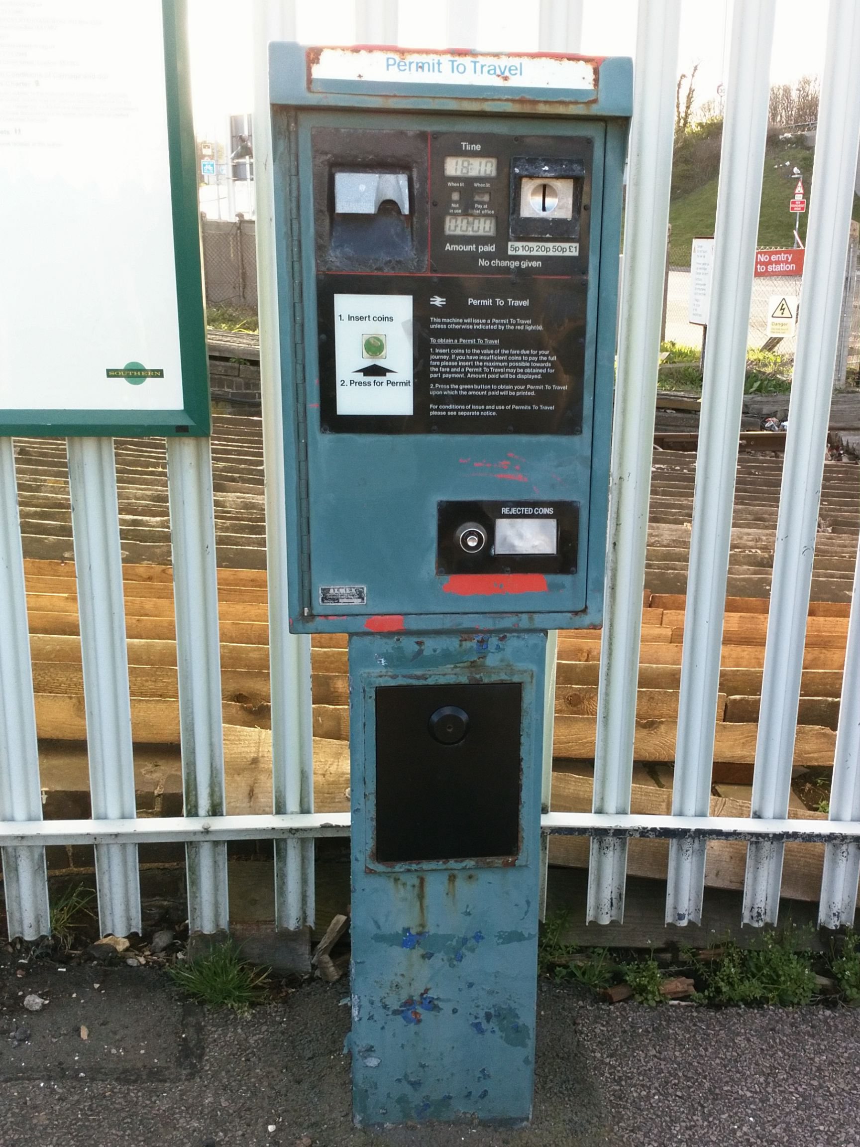 PERTIS machine at Nehaven Town railway station.