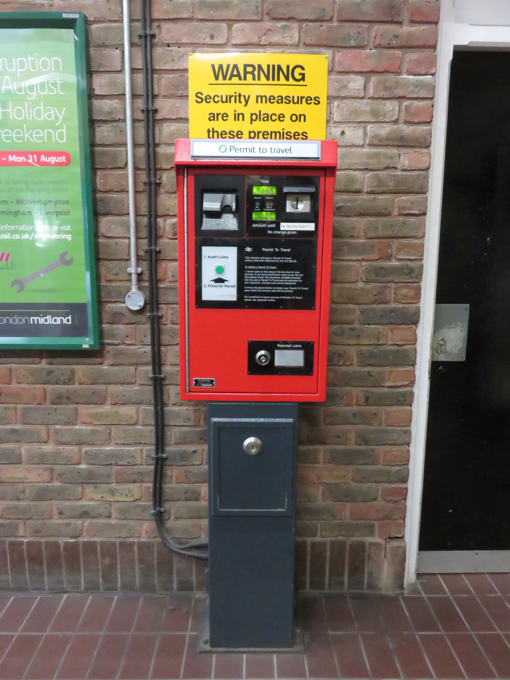 PERTIS machine at Sandwell & Dudley railway station.